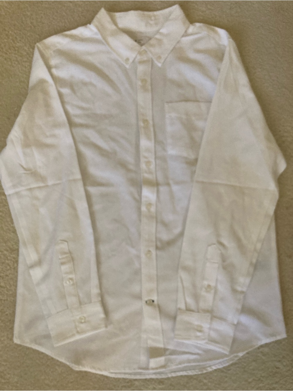 NEW Men’s button down white shirt